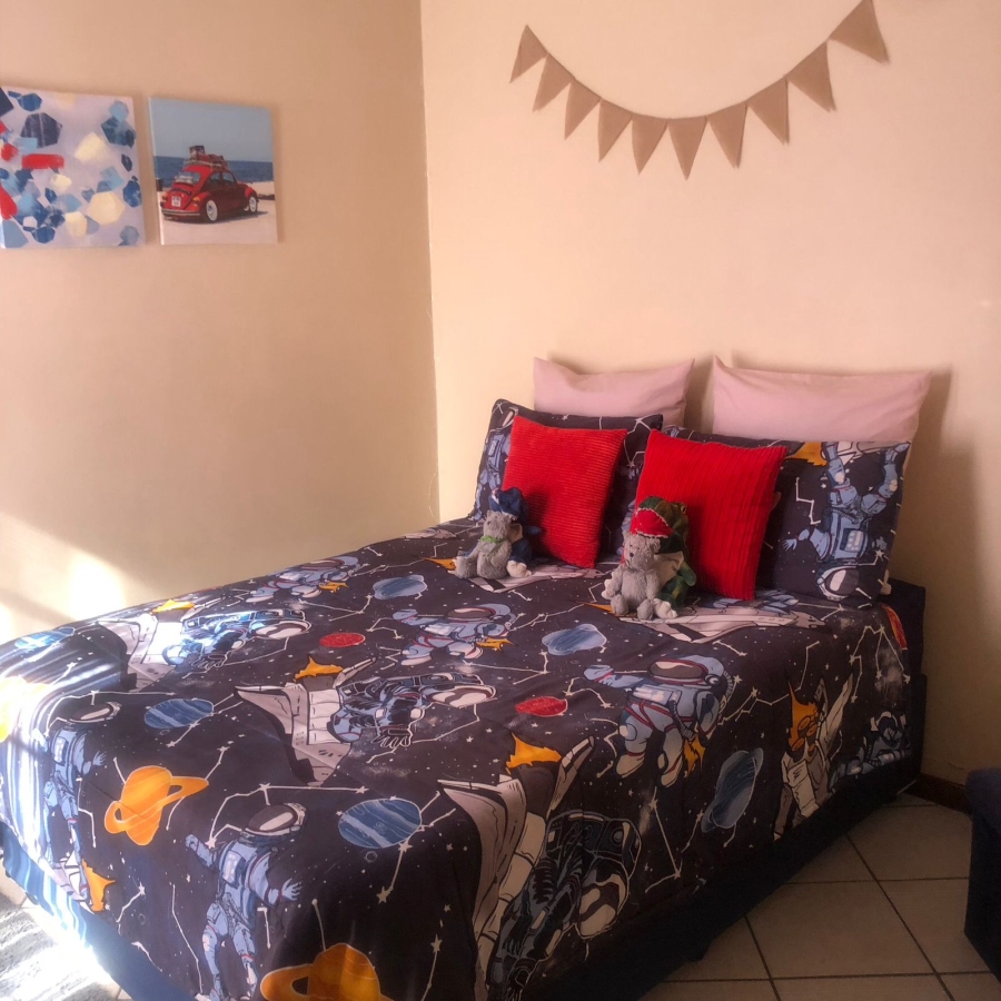 3 Bedroom Property for Sale in Noordwyk Gauteng