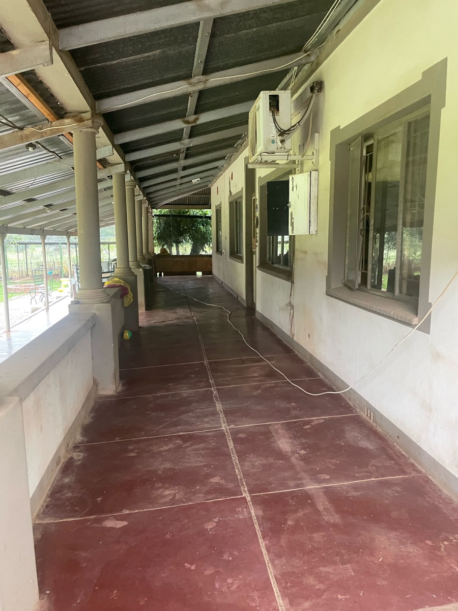 9 Bedroom Property for Sale in Kameelfontein Gauteng