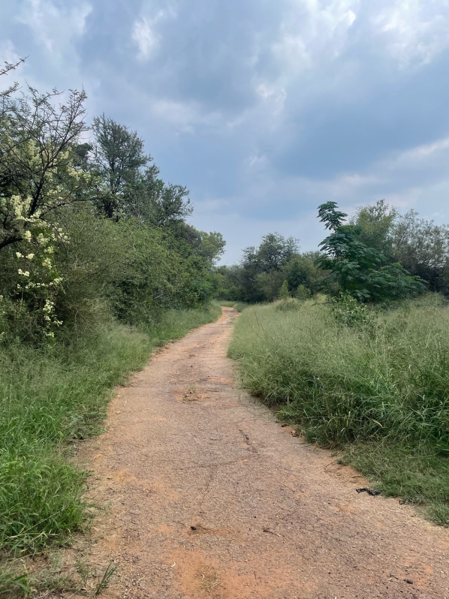 9 Bedroom Property for Sale in Kameelfontein Gauteng