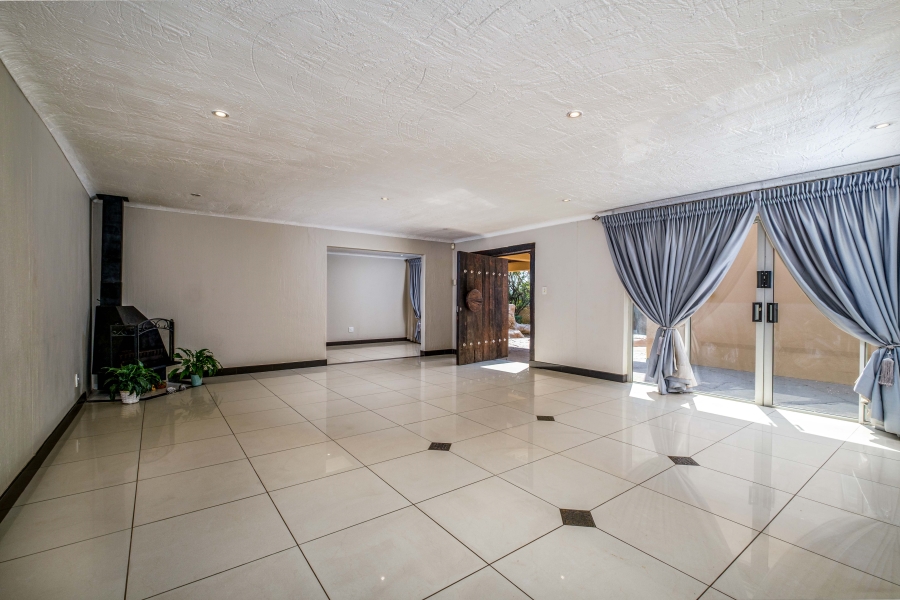 3 Bedroom Property for Sale in Bergbron Gauteng