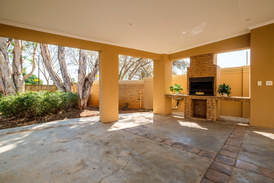 3 Bedroom Property for Sale in Bergbron Gauteng