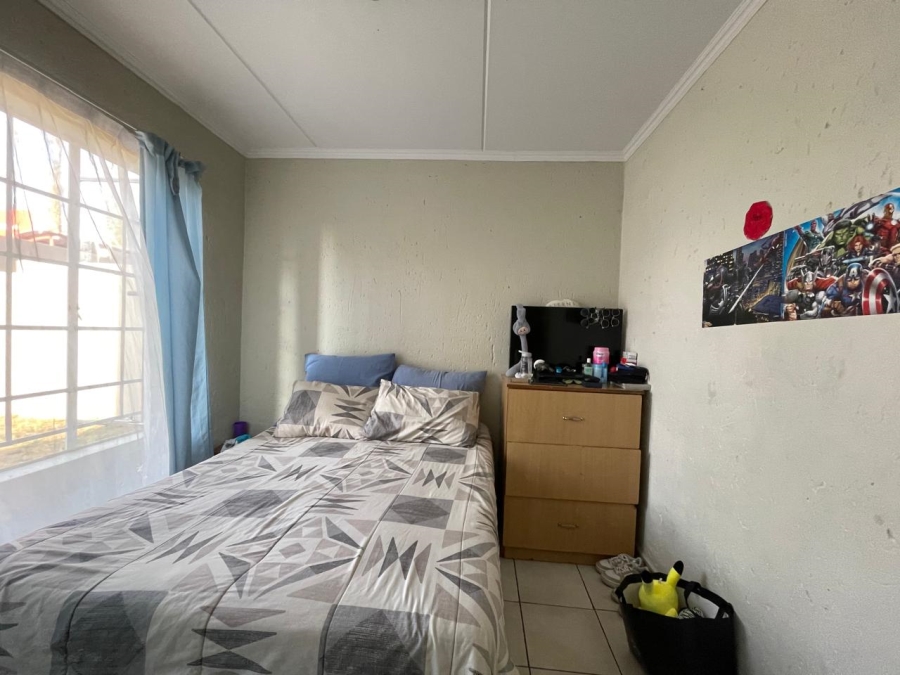 To Let 2 Bedroom Property for Rent in Noordwyk Gauteng