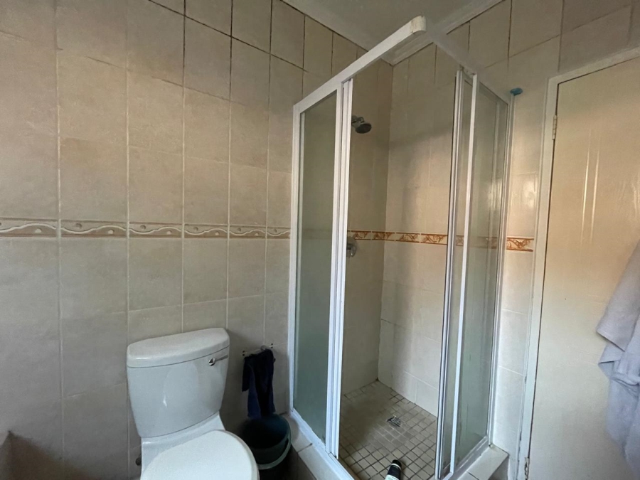 To Let 2 Bedroom Property for Rent in Noordwyk Gauteng