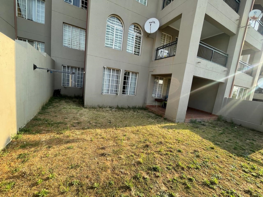 To Let 2 Bedroom Property for Rent in Noordwyk Gauteng