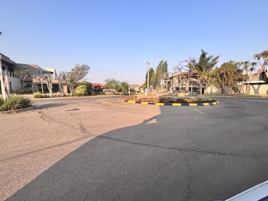 0 Bedroom Property for Sale in Silverwoods Country Estate Gauteng