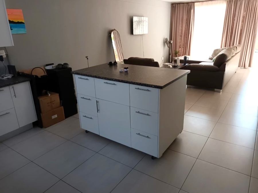 To Let 2 Bedroom Property for Rent in Lyttelton Manor Gauteng