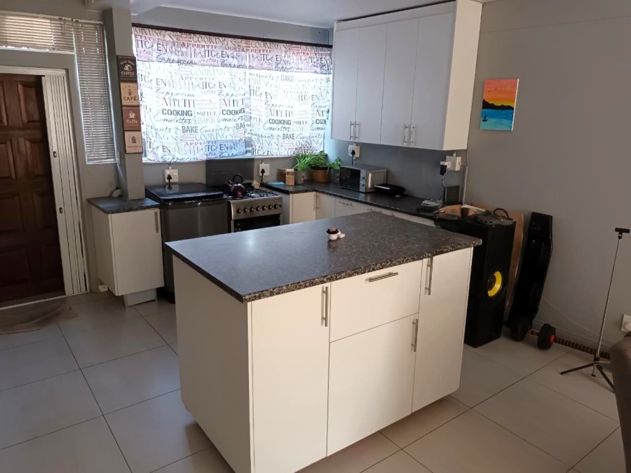 To Let 2 Bedroom Property for Rent in Lyttelton Manor Gauteng