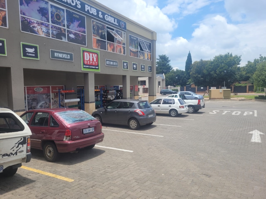 To Let commercial Property for Rent in Pierre Van Ryneveld Gauteng