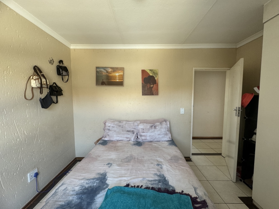 To Let 3 Bedroom Property for Rent in Gosforth Park Gauteng
