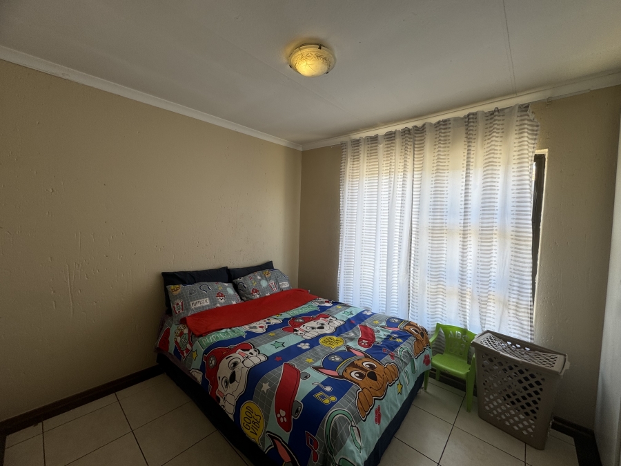 To Let 3 Bedroom Property for Rent in Gosforth Park Gauteng