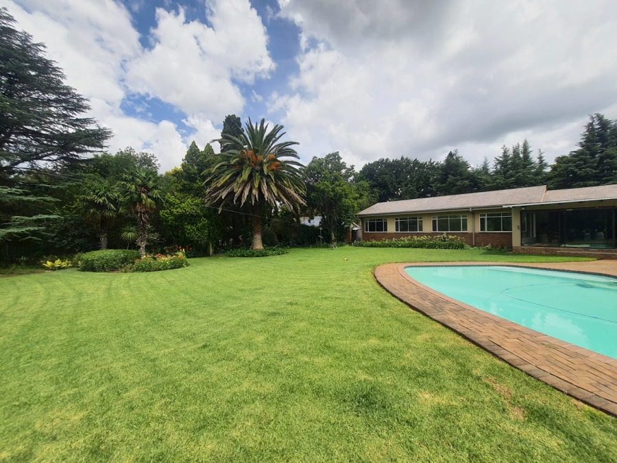4 Bedroom Property for Sale in Vanderbijlpark SW 5 Gauteng