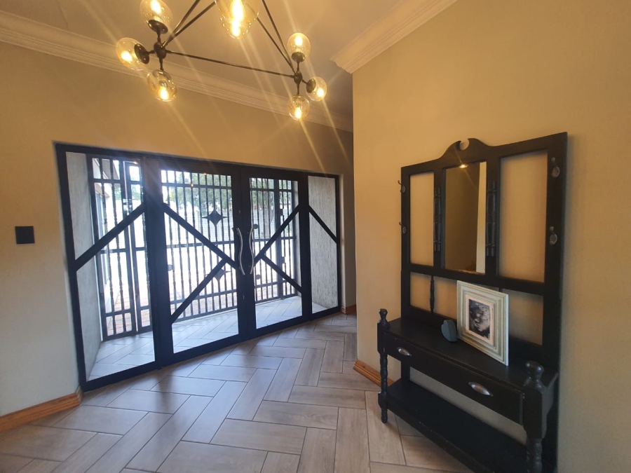 4 Bedroom Property for Sale in Vanderbijlpark SW 5 Gauteng
