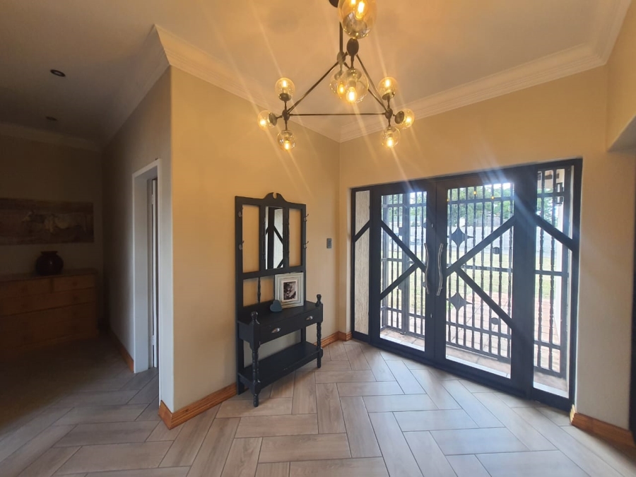 4 Bedroom Property for Sale in Vanderbijlpark SW 5 Gauteng