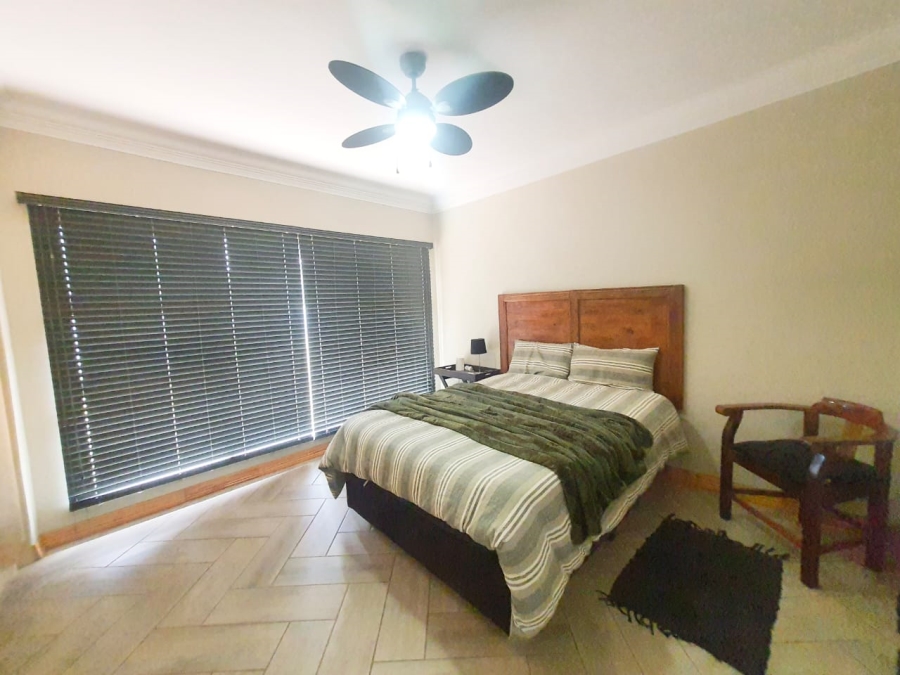 4 Bedroom Property for Sale in Vanderbijlpark SW 5 Gauteng