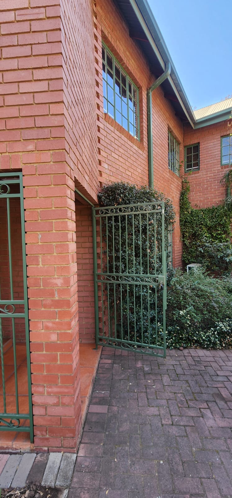 4 Bedroom Property for Sale in Vanderbijlpark SW 5 Gauteng