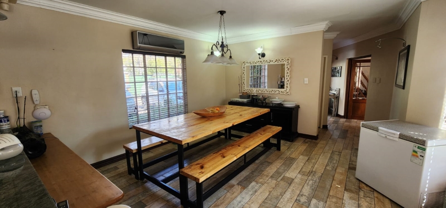 4 Bedroom Property for Sale in Vanderbijlpark SW 5 Gauteng