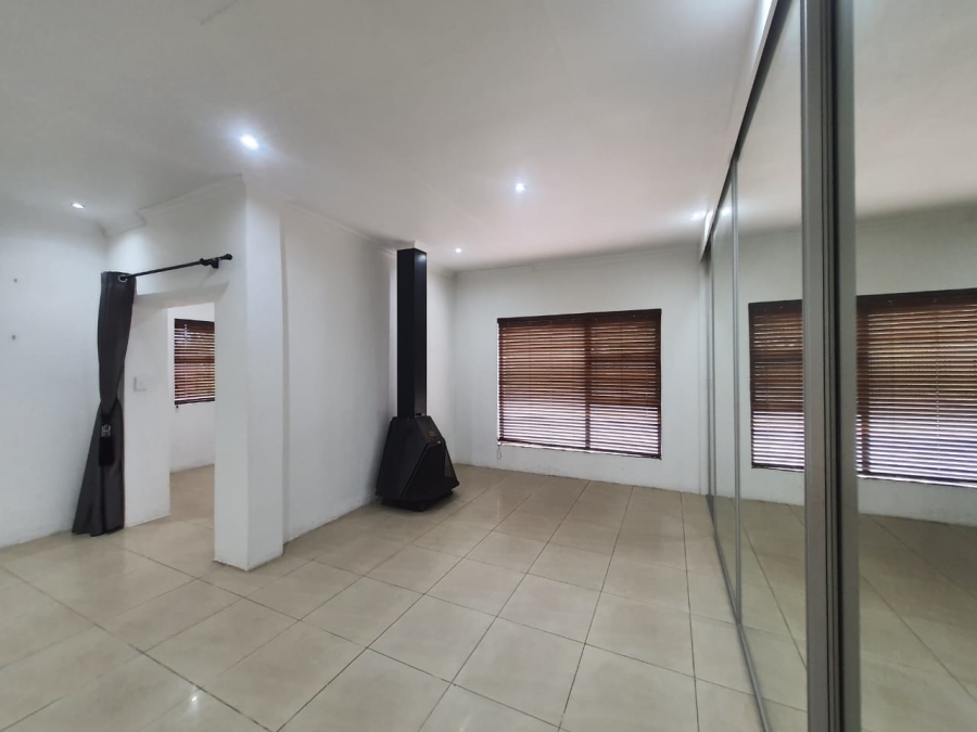 4 Bedroom Property for Sale in Vanderbijlpark SW 5 Gauteng