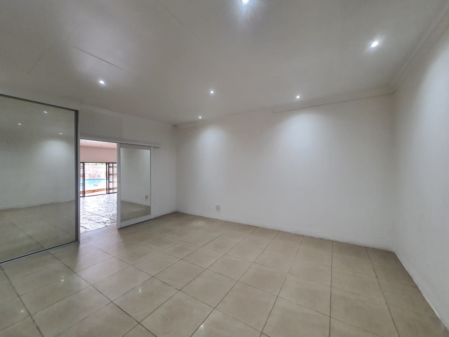 4 Bedroom Property for Sale in Vanderbijlpark SW 5 Gauteng