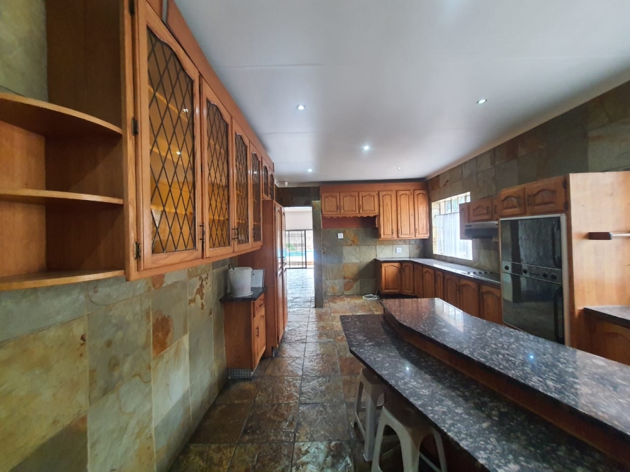 4 Bedroom Property for Sale in Vanderbijlpark SW 5 Gauteng