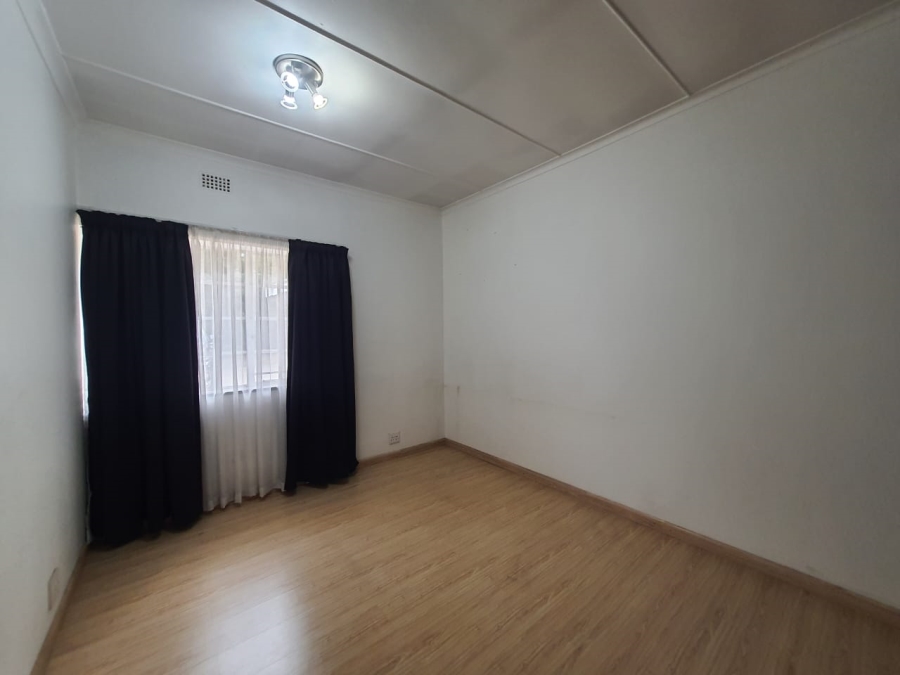 4 Bedroom Property for Sale in Vanderbijlpark SW 5 Gauteng