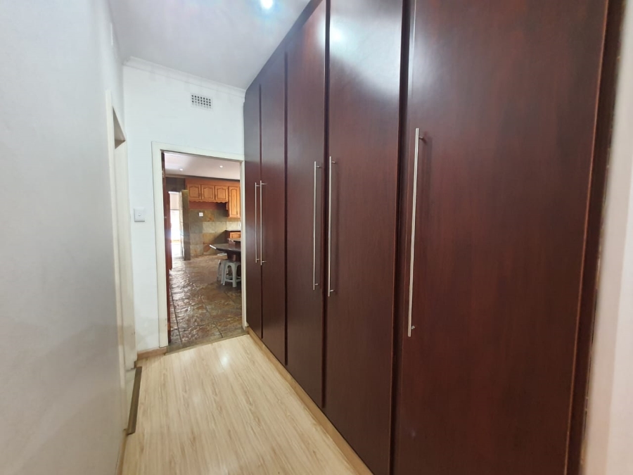 4 Bedroom Property for Sale in Vanderbijlpark SW 5 Gauteng