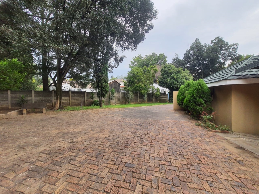 4 Bedroom Property for Sale in Vanderbijlpark SW 5 Gauteng