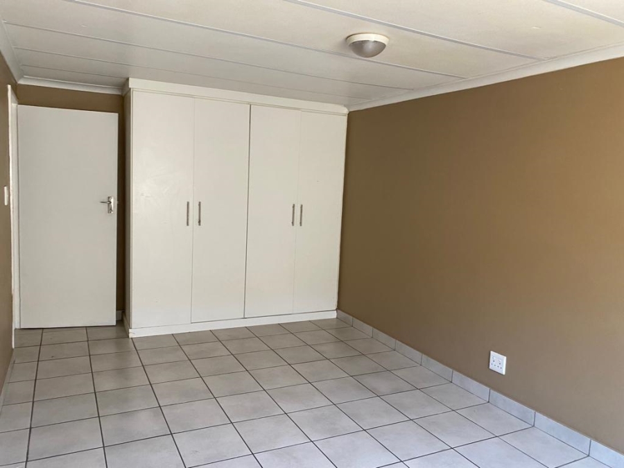 To Let 2 Bedroom Property for Rent in Brakpan Central Gauteng