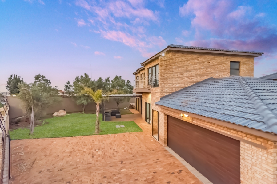 4 Bedroom Property for Sale in Noordheuwel Gauteng