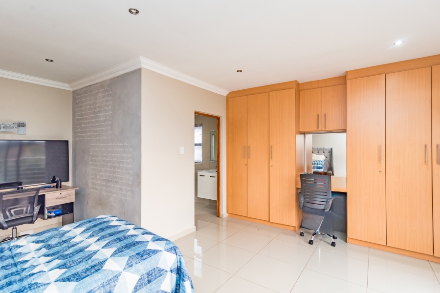 4 Bedroom Property for Sale in Noordheuwel Gauteng