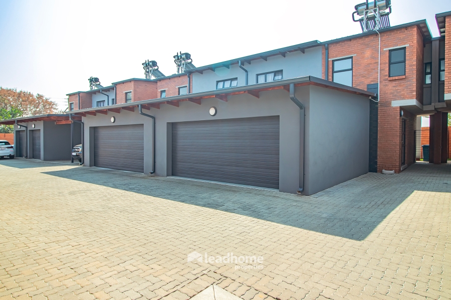 3 Bedroom Property for Sale in Sinoville Gauteng