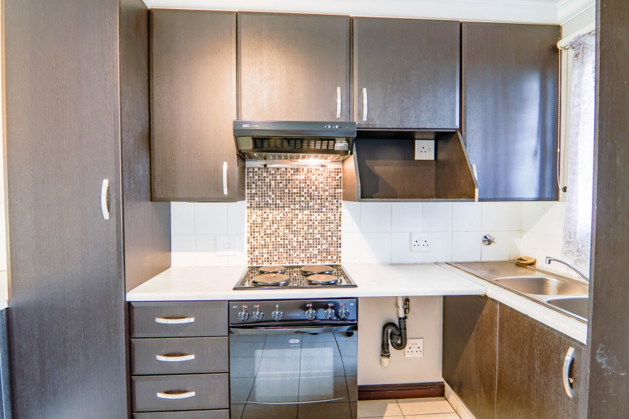 2 Bedroom Property for Sale in Rietvalleirand Gauteng