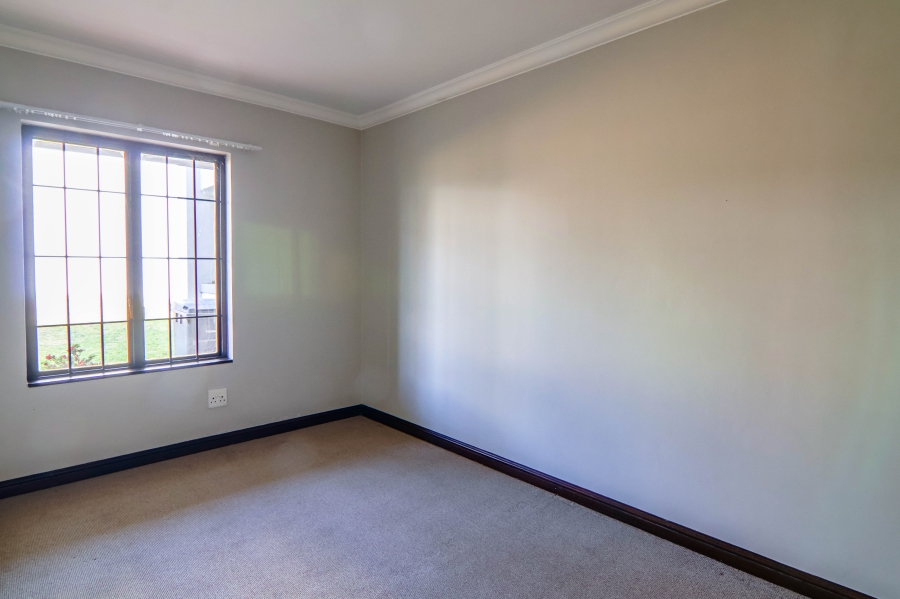 2 Bedroom Property for Sale in Rietvalleirand Gauteng