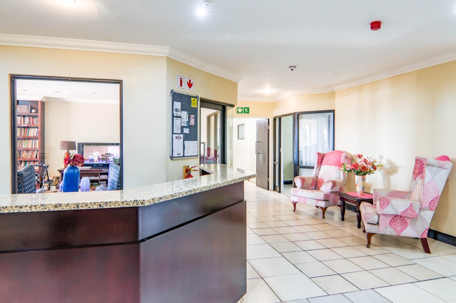 2 Bedroom Property for Sale in Rietvalleirand Gauteng