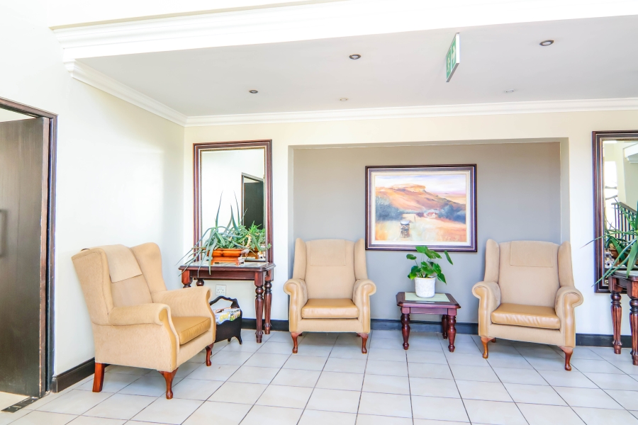 2 Bedroom Property for Sale in Rietvalleirand Gauteng
