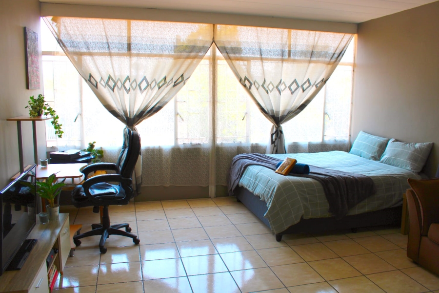 To Let 0 Bedroom Property for Rent in Queenswood Gauteng