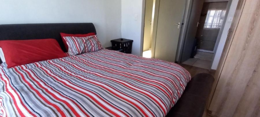 3 Bedroom Property for Sale in Albertsdal Gauteng