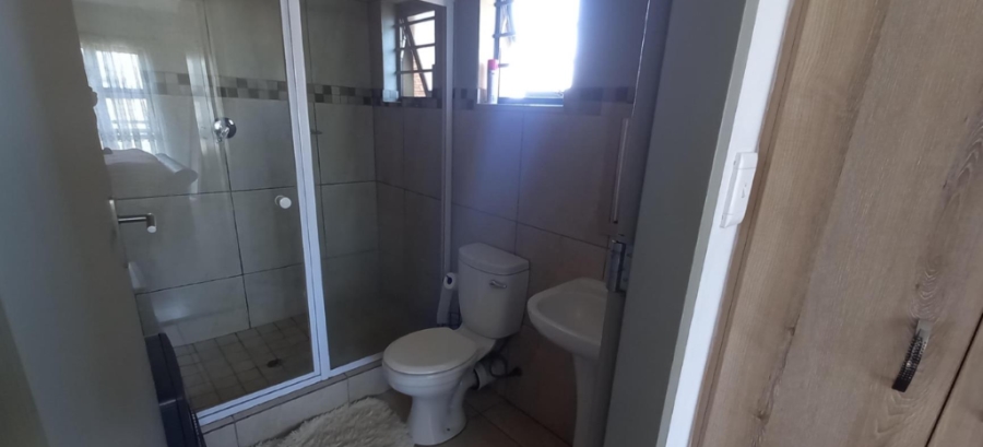 3 Bedroom Property for Sale in Albertsdal Gauteng