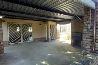 3 Bedroom Property for Sale in Doornpoort Gauteng
