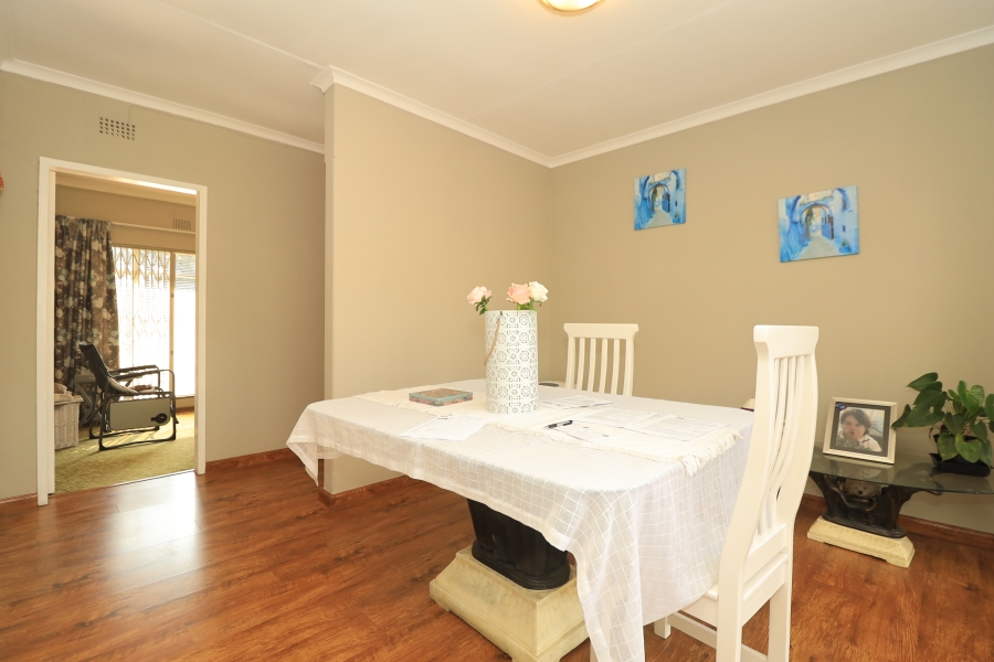 3 Bedroom Property for Sale in Wilro Park Gauteng
