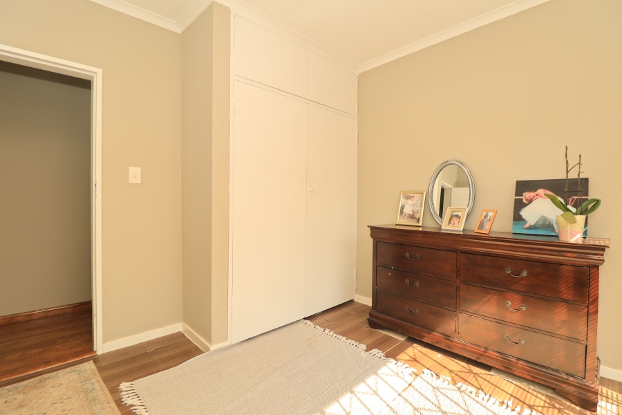 3 Bedroom Property for Sale in Wilro Park Gauteng