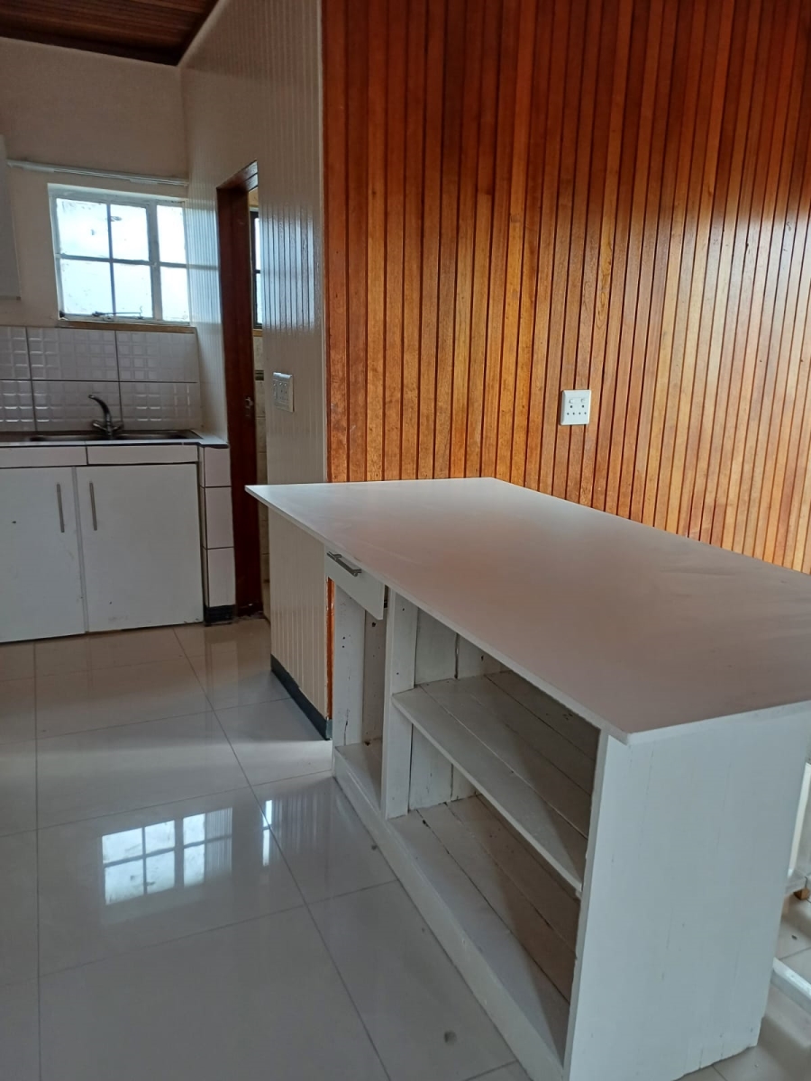 To Let 2 Bedroom Property for Rent in Observatory Gauteng