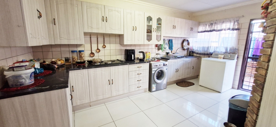3 Bedroom Property for Sale in Magalieskruin Gauteng