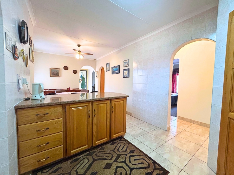 3 Bedroom Property for Sale in Eldoraigne Gauteng