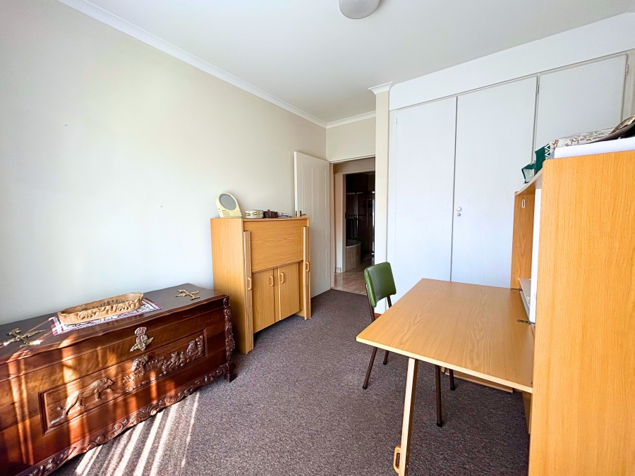 3 Bedroom Property for Sale in Eldoraigne Gauteng