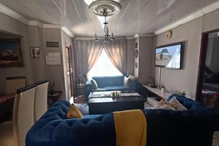 2 Bedroom Property for Sale in Karenpark Gauteng