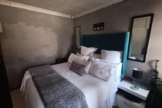 2 Bedroom Property for Sale in Karenpark Gauteng