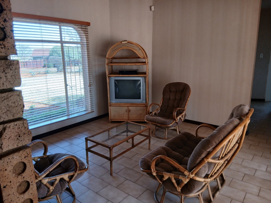 5 Bedroom Property for Sale in Welverdiend Gauteng