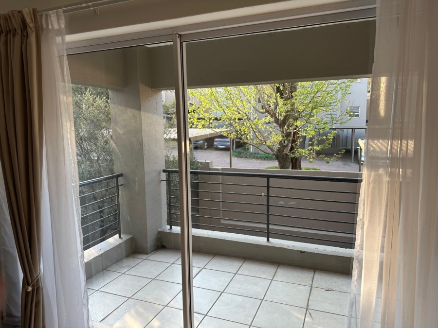 1 Bedroom Property for Sale in Bryanston Gauteng