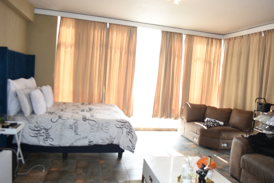4 Bedroom Property for Sale in Pretoria Central Gauteng