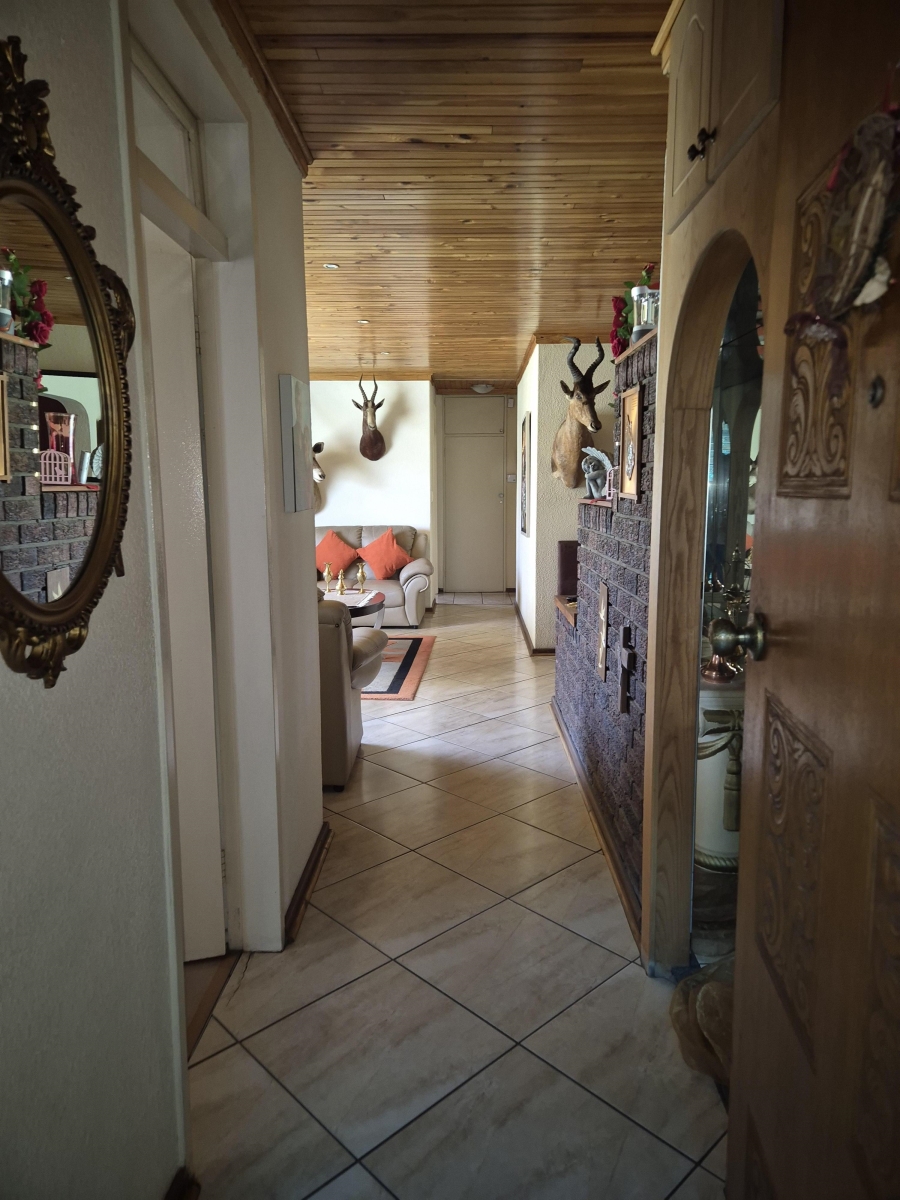 4 Bedroom Property for Sale in Dalpark Gauteng